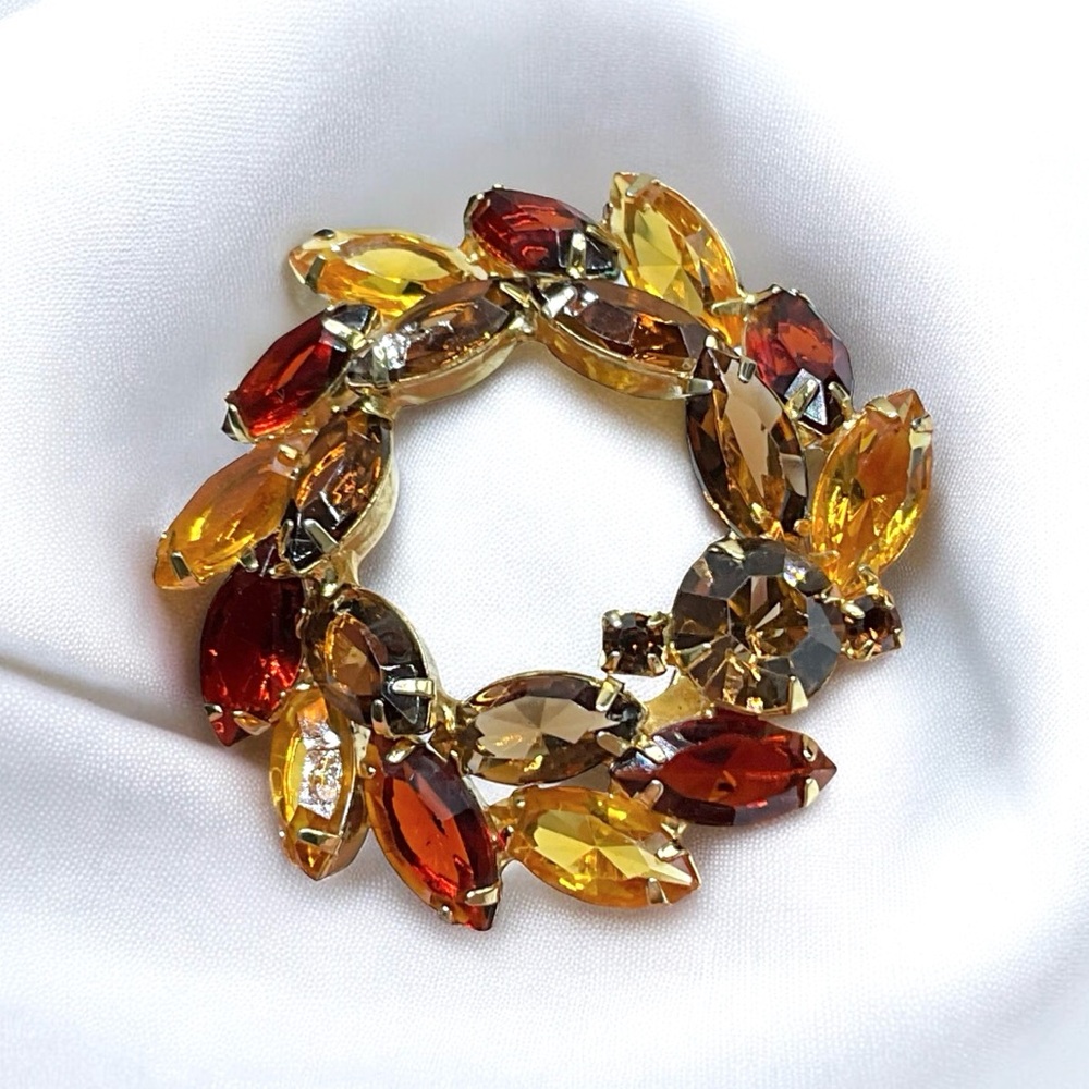 🌺Vintage Rhinestone Brooch - Picture 9 of 11